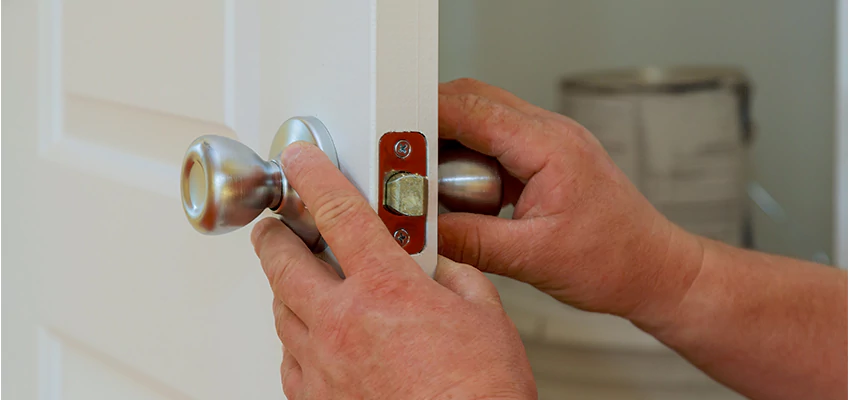 AAA Locksmiths For lock Replacement in Garnet, California