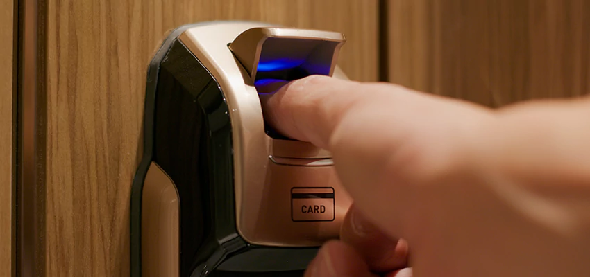 Locksmith Company For Window Lock Installation in Garnet, California